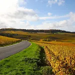 Briqueterie Champagne, A Beauvallon & Hotel 5*