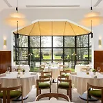 Briqueterie Champagne, A Beauvallon & 호텔 비나이