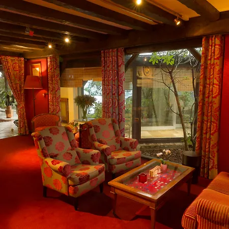 Briqueterie & Champagne Otel 5*