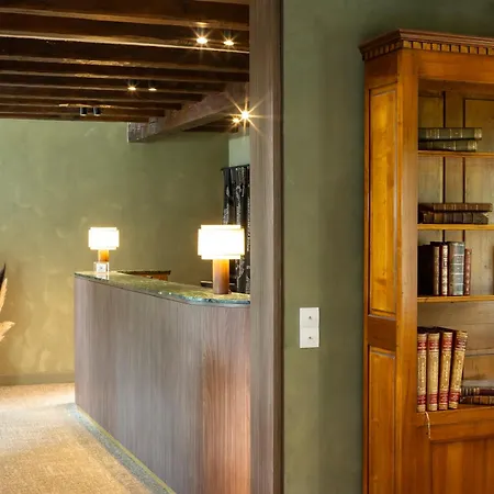 Briqueterie Champagne, A Beauvallon & 5*