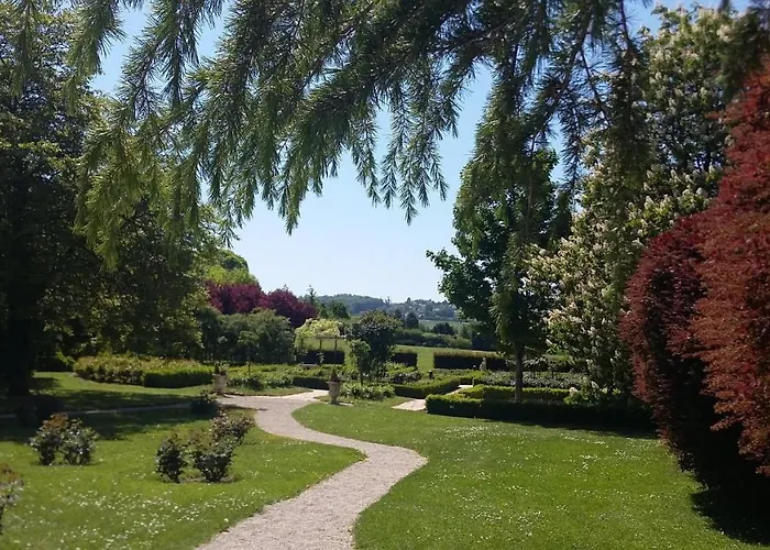 Szálloda Briqueterie Champagne, A Beauvallon & Vinay