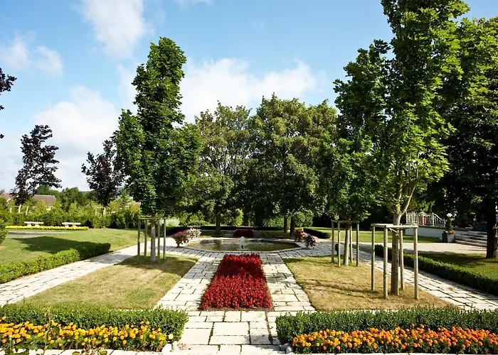 Szálloda Briqueterie Champagne, A Beauvallon & 5*