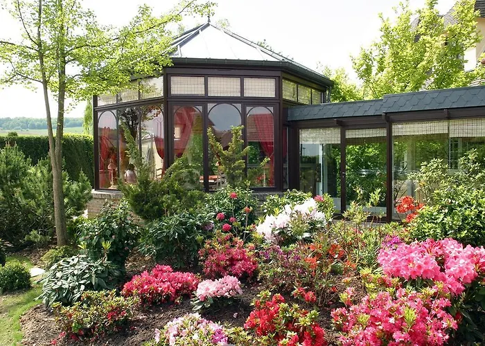 Hotel Briqueterie Champagne, A Beauvallon &