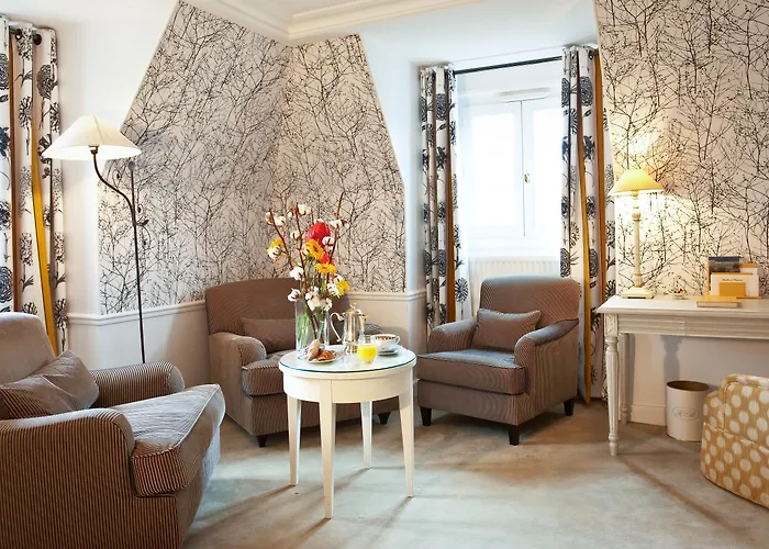 Briqueterie Champagne, A Beauvallon & Hotel Vinay (Marne)