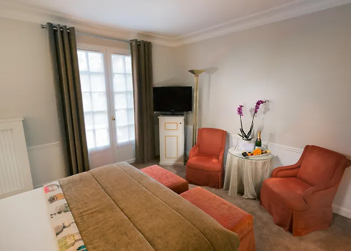 Briqueterie Champagne, A Beauvallon & 5* Vinay