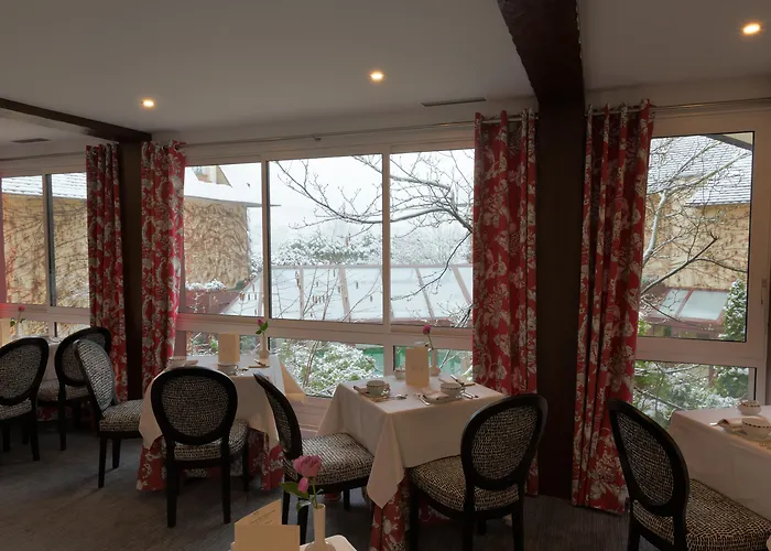 Hotel Briqueterie Champagne, A Beauvallon & Vinay (Marne)