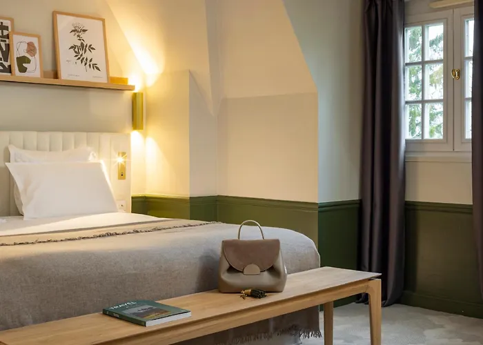 Hotel Briqueterie Champagne, A Beauvallon &