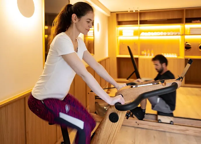 Szálloda Briqueterie Champagne, A Beauvallon & 5*