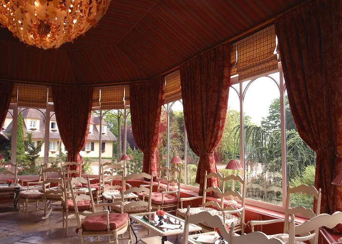 Szálloda Briqueterie Champagne, A Beauvallon & 5*