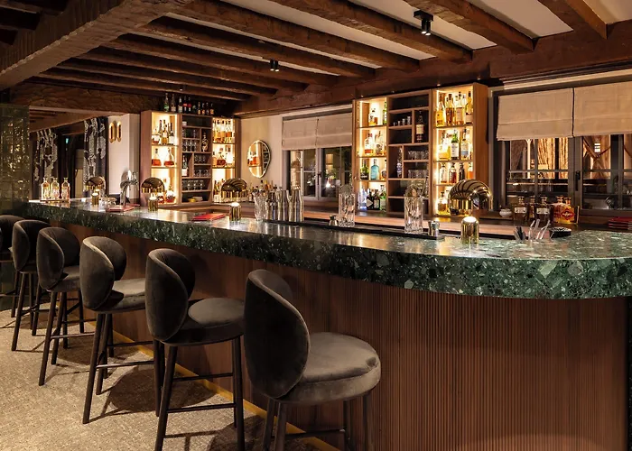 Briqueterie Champagne, A Beauvallon & Hotel 5*