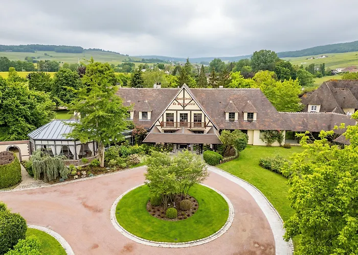 Briqueterie Champagne, A Beauvallon & Hotel 5*