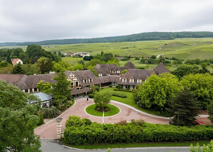 Briqueterie Champagne, A Beauvallon & 5* Vinay